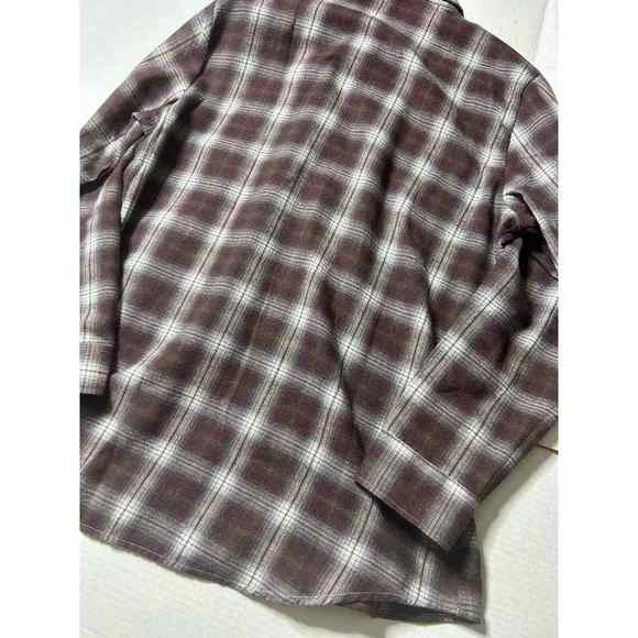 Button up Long Sleeve Shirt Men size XL - Picture 6 of 7